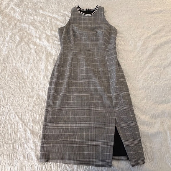 Banana Republic Grey Glen Plaid Sleeveless Sheath Dress Striped Neck Size 2 - Picture 4 of 7